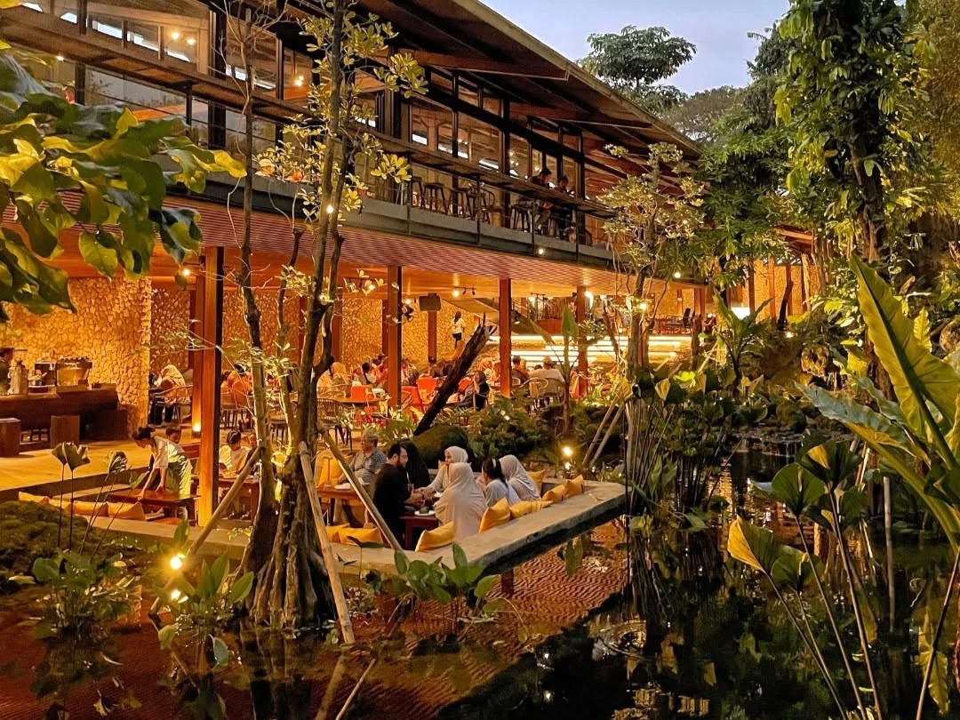 THE WATERFALL RESTO: A ONE-OF-A-KIND DINING EXPERIENCE AMIDST NATURE IN DEPOK