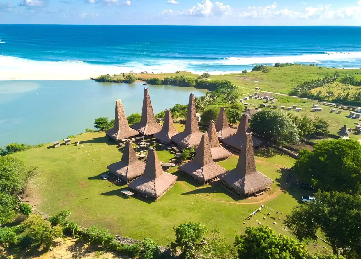 SUMBA ISLAND'S CHARM: CAPTIVATING NATURAL WONDERS AND CULTURE