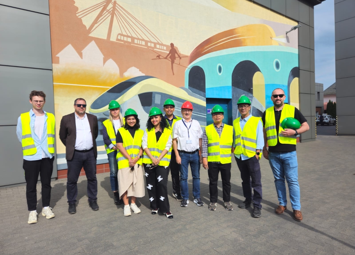 POLAND’S TRANSPORT INNOVATION OFFERS REAL OPPORTUNITIES FOR INDONESIA TO DEVELOP ECO-FRIENDLY RAIL SYSTEMS