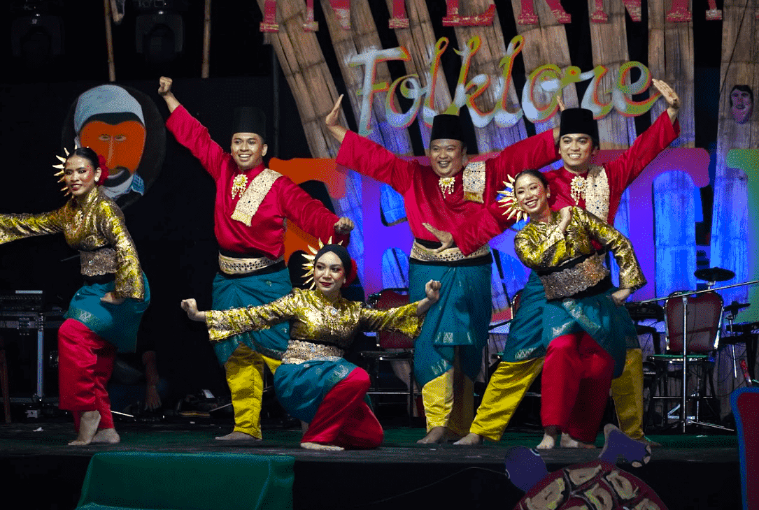 CAPTIVATING KEPRI: FOUR TOURISM EVENTS FEATURED IN KHARISMA EVENT NUSANTARA 2024