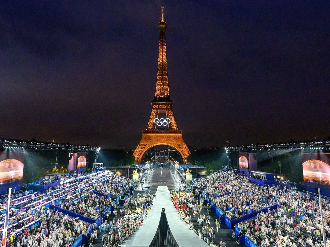 THE 2024 PARIS OLYMPICS: AN ASTONISHING AND HISTORIC OPENING CELEBRATING UNITY AND EXCELLENCE