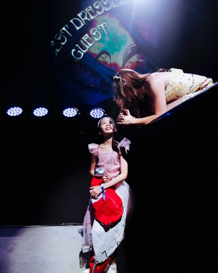 Laufey interacting with fans. The crowd that evangelizes her, not just streams her.