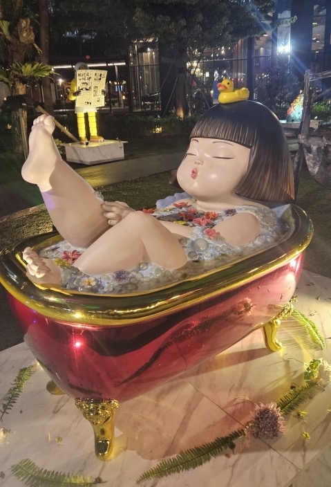 Mandi Kembang Sugiri Willim Art Jakarta Garden 2026