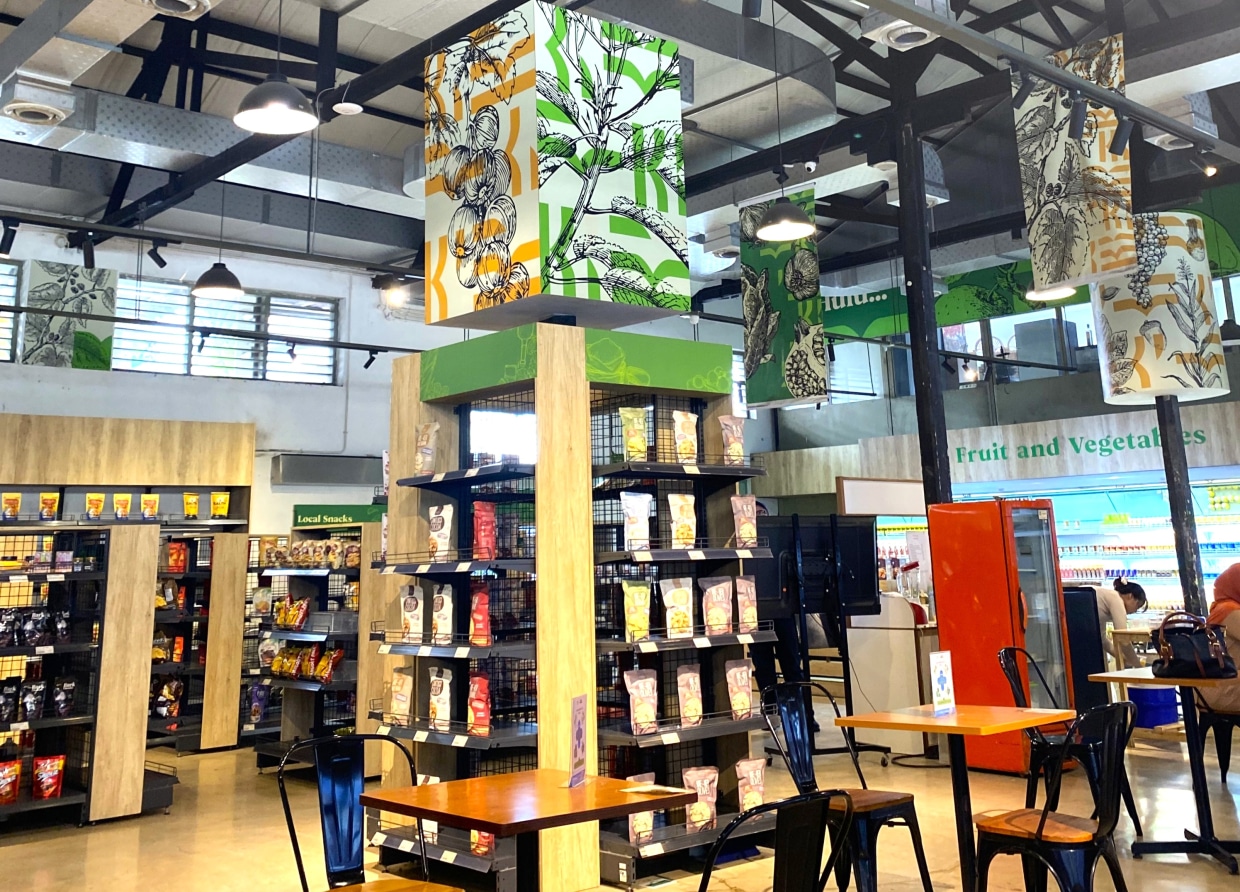 A CULINARY ADVENTURE THROUGH BLOK M'S MOST POPULAR FOOD SPOTS