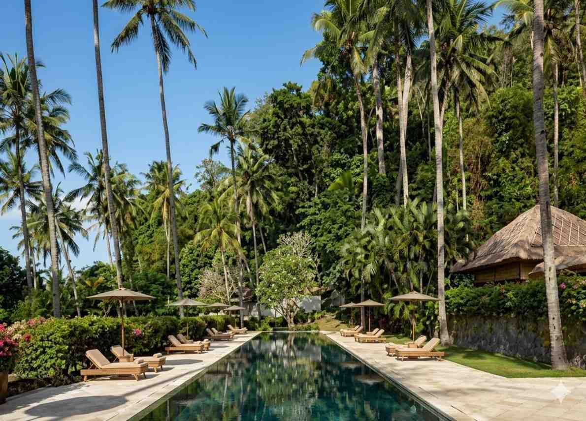 CAPTIVATING BEAUTY AND SERENITY AT AMAN BEACH CLUBS: EMBRACING NATURE'S CHARMS