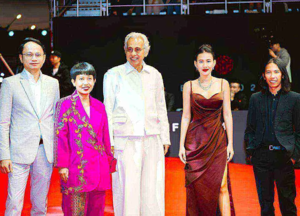BUSAN INTERNATIONAL FILM FESTIVAL 2024: DISCOVERING WORLD CINEMA AND INDONESIA'S PARTICIPATION