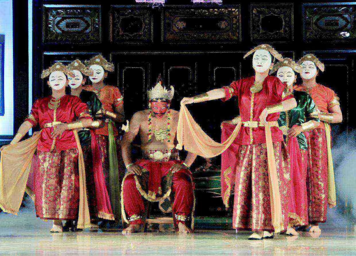 ART, IDENTITY, AND EXPRESSION: CELEBRATING THE BEAUTY OF MASKS AND CULTURAL DIVERSITY AT THE 2025 INTERNATIONAL MASK FESTIVAL