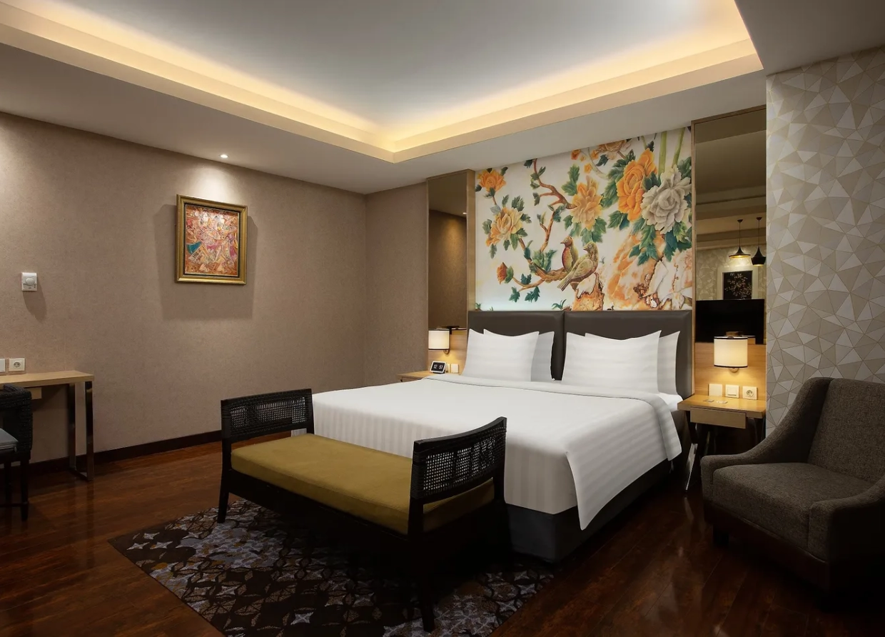 COMFORTABLE STAYS IN THE CULTURAL HEART OF YOGYAKARTA AT HARPER MALIOBORO