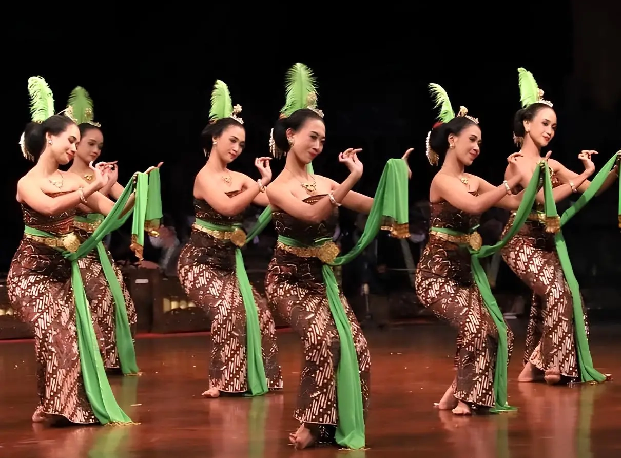 EMBRACING HERITAGE: THE 2025 NUSANTARA CULTURE-BASED ART EXHIBITION