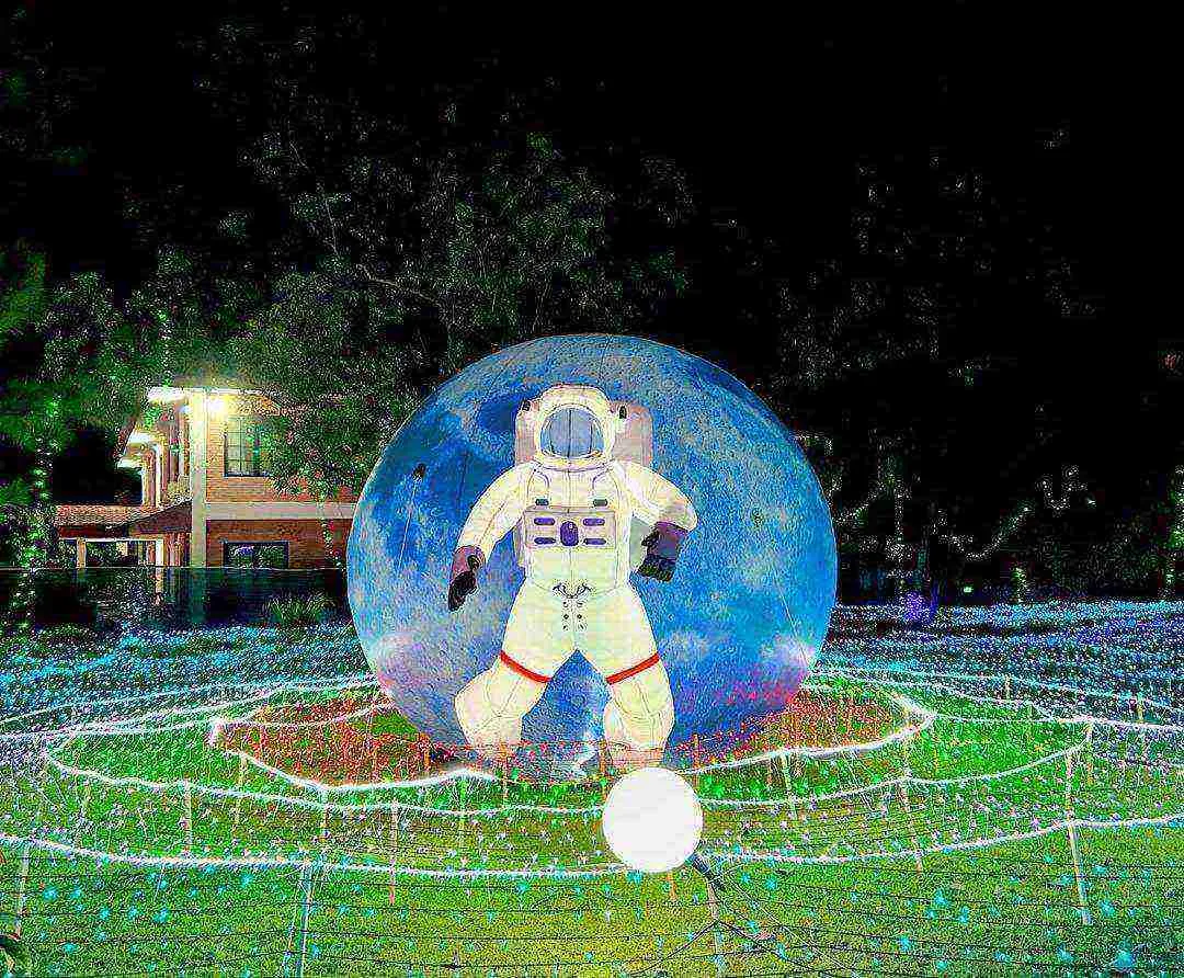 LIGHT WONDERLAND AT STUDIO ALAM TVRI DEPOK: A NIGHT JOURNEY THROUGH WAVES OF LIGHT