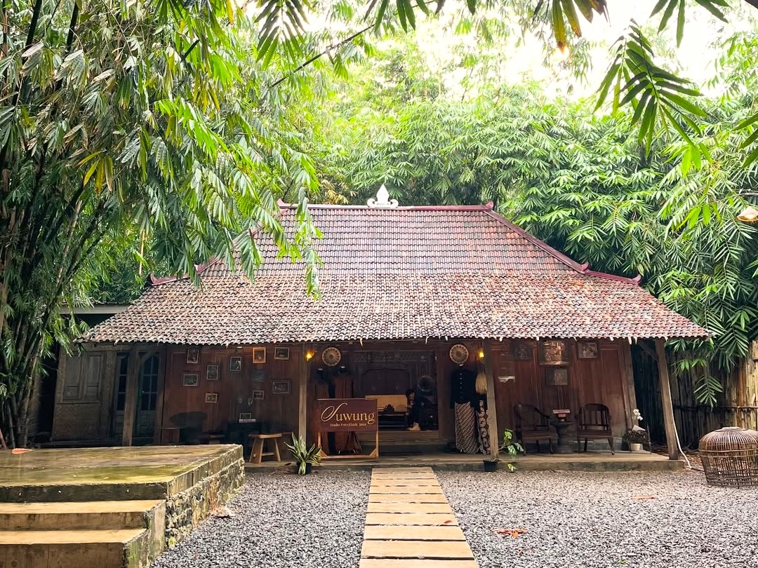 MORE THAN A RESTAURANT, TANABAMBU BRINGS CULTURAL PERFORMANCES TO LIFE IN A JAVANESE VILLAGE