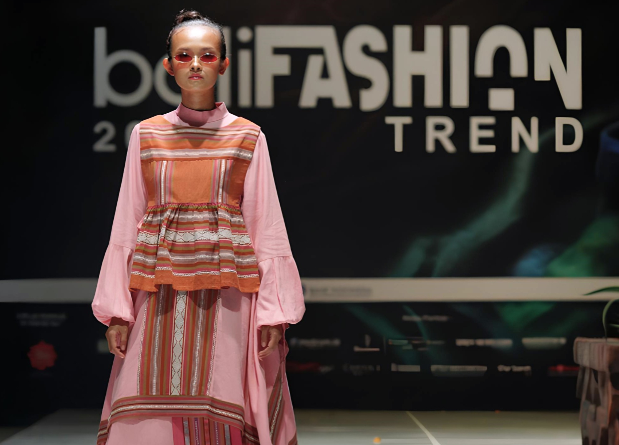 BALI FASHION TRENDS 2024: UNVEILING THE LATEST INSPIRATIONS AND INNOVATIONS