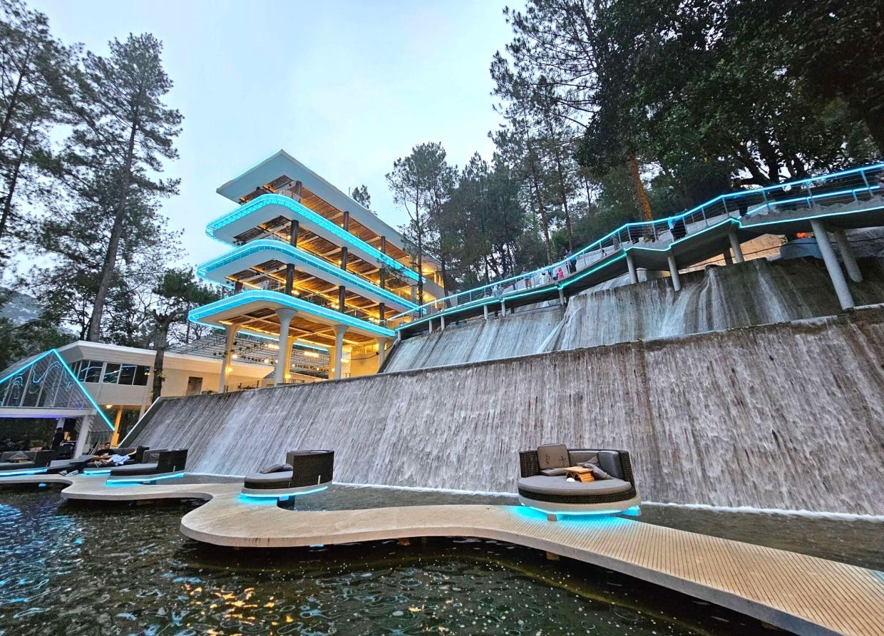 HEHA WATERFALL BOGOR: NATURE'S MAJESTIC OUTDOOR HAVEN