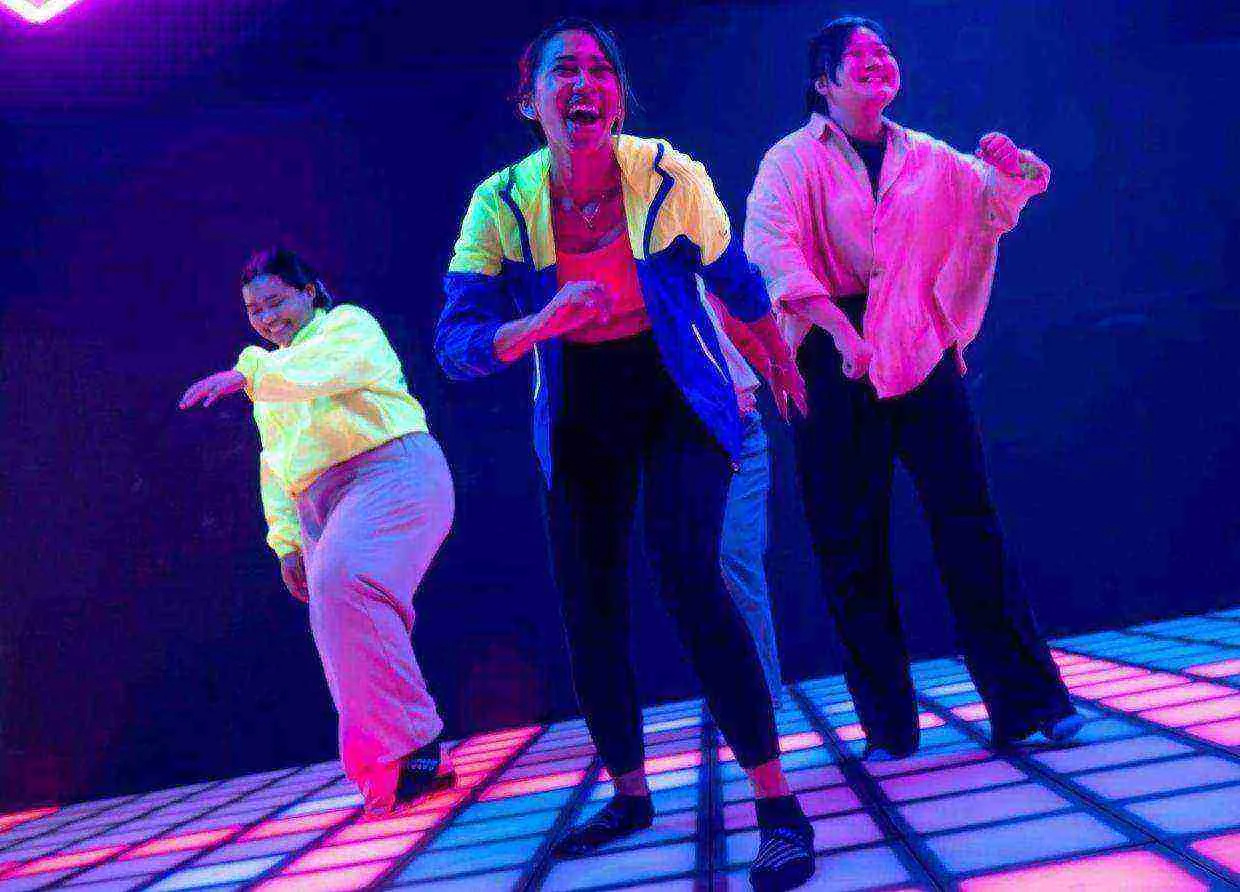 LAVA LIGHTS AT BOUNCE STREET ASIA: JAKARTA'S PREMIER INTERACTIVE ATTRACTION
