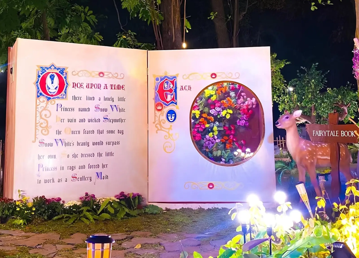 MAGICAL FOREST: DISNEY INDONESIA PRESENTS THE SNOW WHITE INSTALLATION IN JAKARTA AND BEKASI