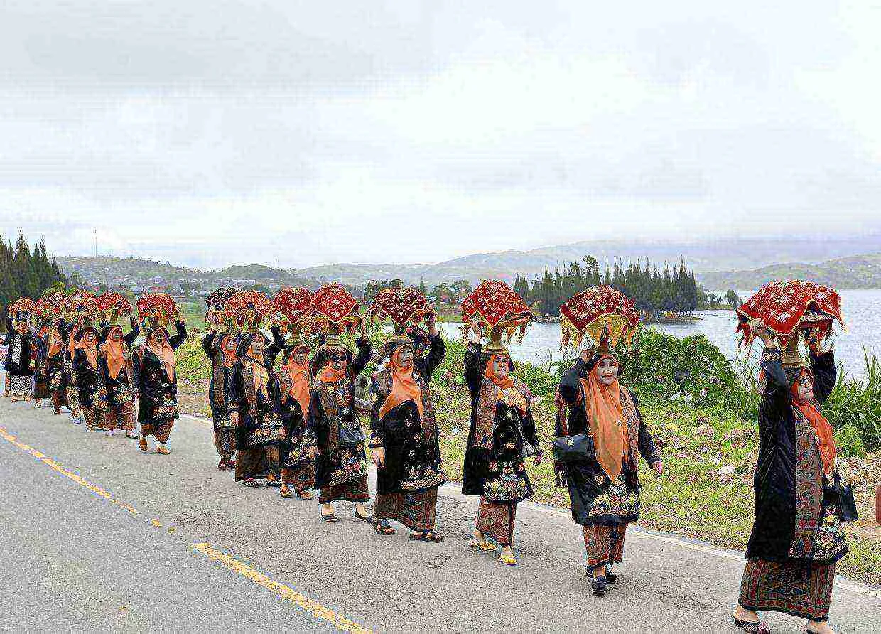 FESTIVAL 5 LAKES 2025 A CELEBRATION OF NATURE, CULTURE, AND CREATIVE ECONOMY IN SOLOK REGENCY