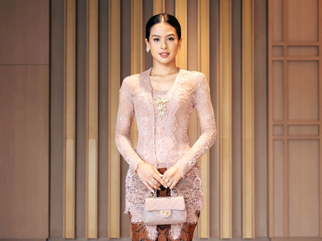 KEBAYA RECOGNIZED BY UNESCO: A SYMBOL OF ELEGANCE AND PHILOSOPHY OF INDONESIAN WOMEN