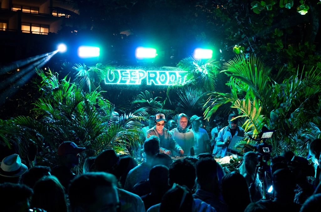 W HOTELS ANNOUNCES THE LAUNCH OF LIVE ELECTRONIC MUSIC SHOWCASE - W PRESENTS 