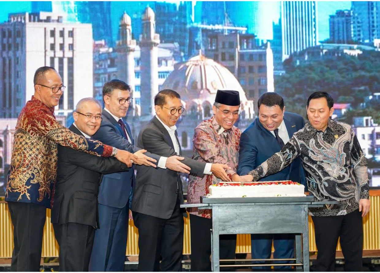 AZERBAIJAN INDEPENDENCE DAY: INDONESIA WAS IN THE ROOM