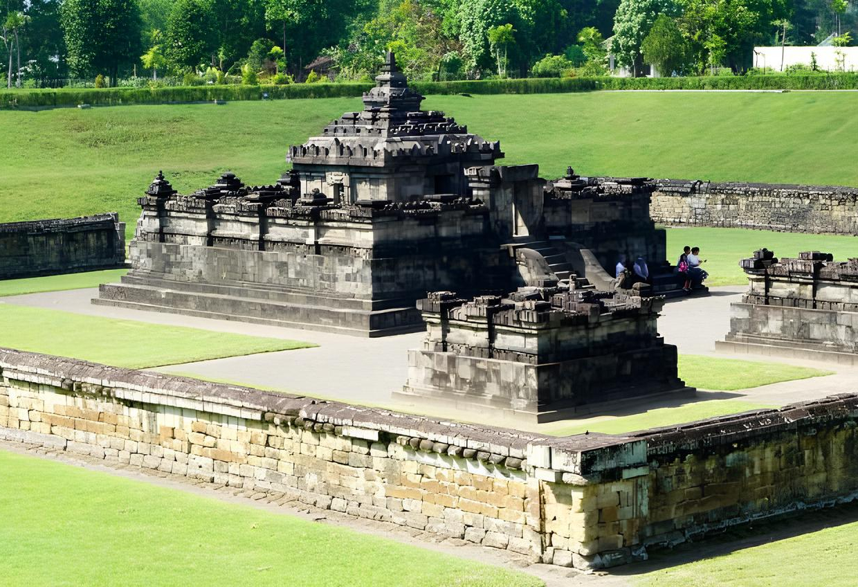 UNVEILING THE WONDERS OF CANDI SAMBISARI: A BLEND OF HISTORY, ARCHITECTURE, AND NATURAL BEAUTY