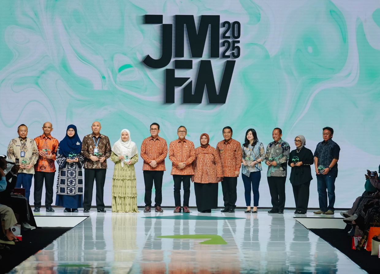 ESTABLISHING INDONESIA'S GLOBAL MODEST STYLE THROUGH JAKARTA MUSLIM FASHION WEEK 2025