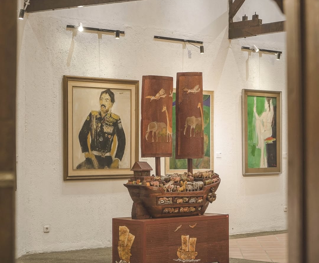 EXPLORING ART IN THE HEART OF MENTENG THE CHARM OF CEMARA 6 GALERI TOETI HERATY MUSEUM