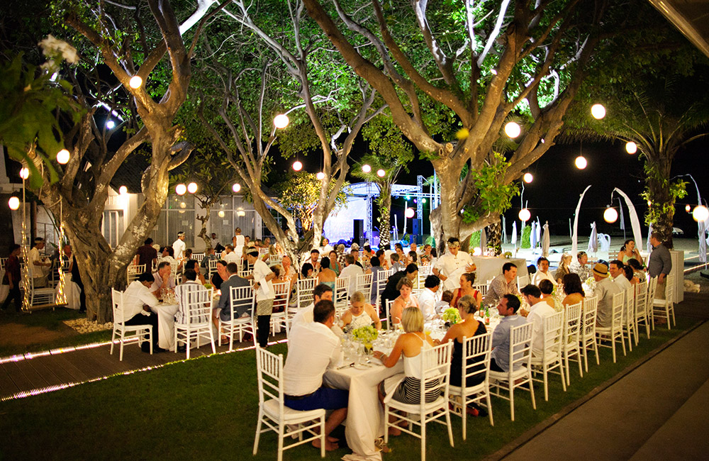 DINNER EVENT ORGANIZING: PROFESSIONAL TIPS FOR A MEMORABLE EXPERIENCE