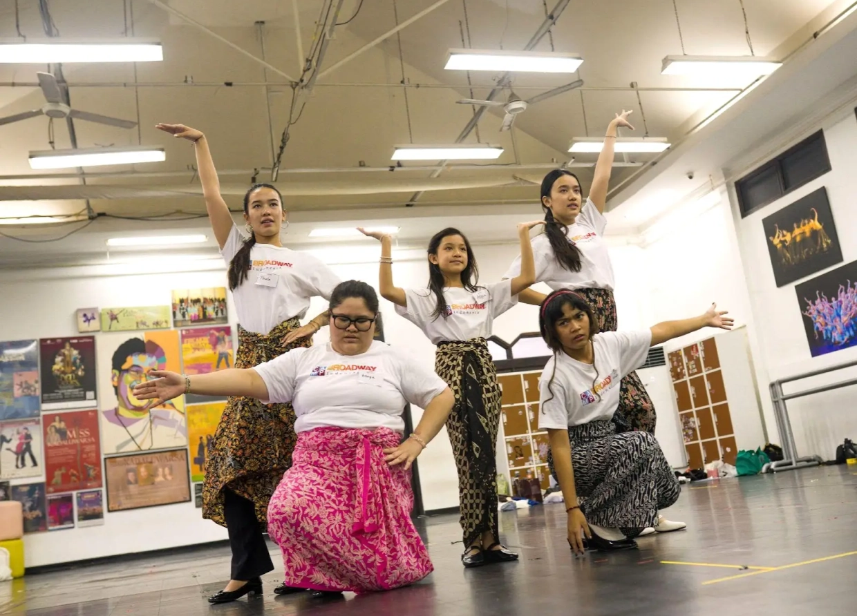 CAMP BROADWAY INDONESIA MAKES A GRAND RETURN TO THE NEW YORK POPS 42ND ANNIVERSARY GALA