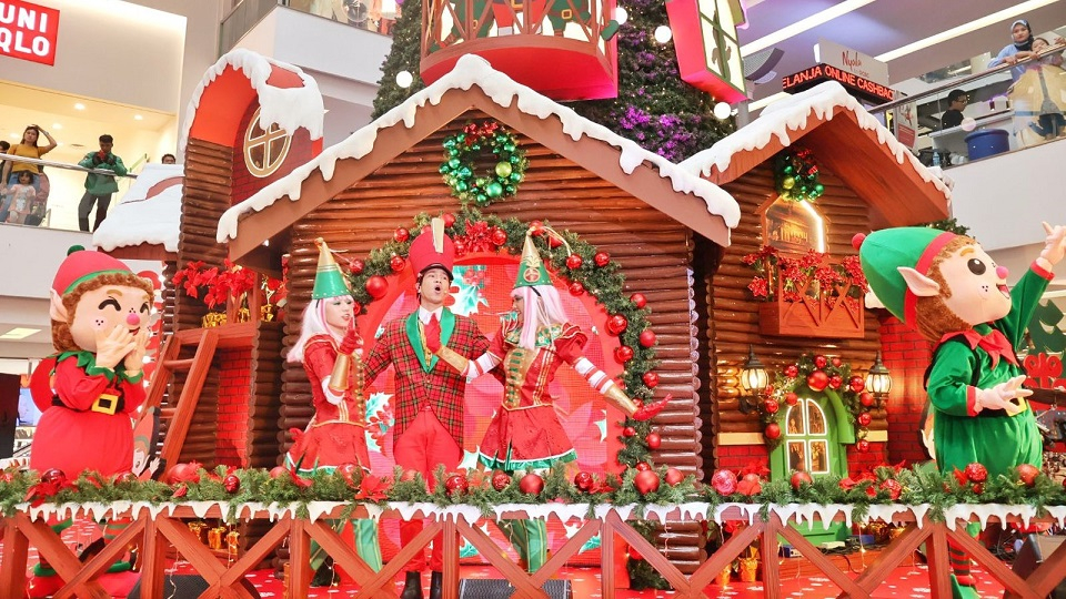 EMBARKING ON THE CHRISTMAS MAGIC AT MAL CIPUTRA JAKARTA: IT’S CHRISTMAS TIME!