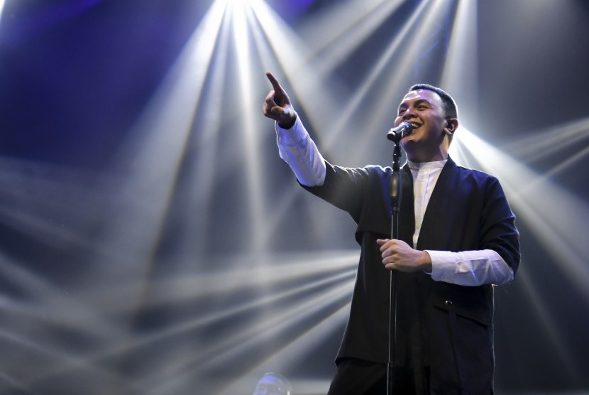 EXCITEMENT BUILDS: FREE TULUS CONCERT IN JAKARTA