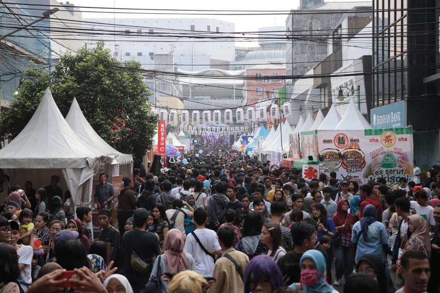 Ennichisai Blok M Jakarta Little Tokyo Japanese festival archive 2010 2019 crowd]