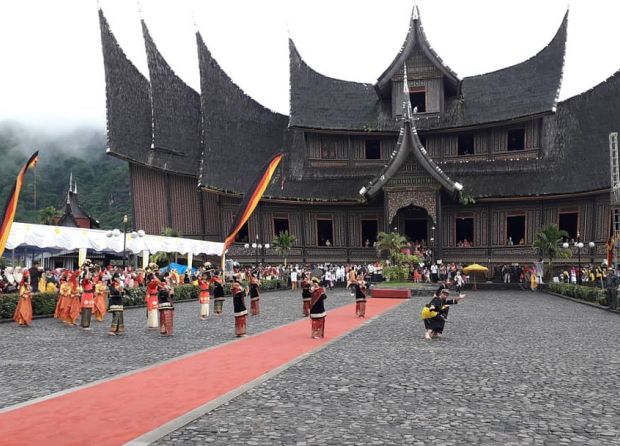 FESTIVAL PESONA MINANGKABAU 2025 CELEBRATING TRADITION AND STRENGTHENING CULTURAL IDENTITY IN TANAH DATAR