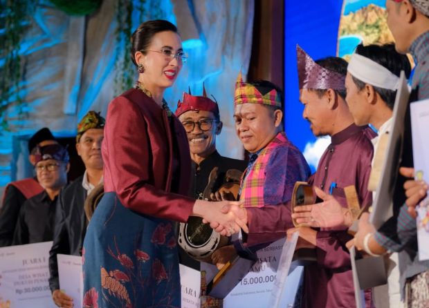 WONDERFUL INDONESIA AWARDS 2025: HONORING COLLABORATION AND NATIONAL TOURISM EXCELLENCE